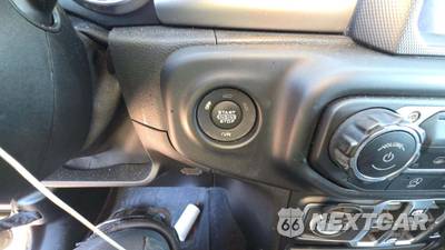 2021 Jeep Wrangler Unlimited 80th Anniversary - zdjęcie 22 z 25 - miniatura