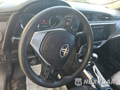 2018 Toyota Corolla LE Sedan - zdjęcie 10 z 29 - miniatura