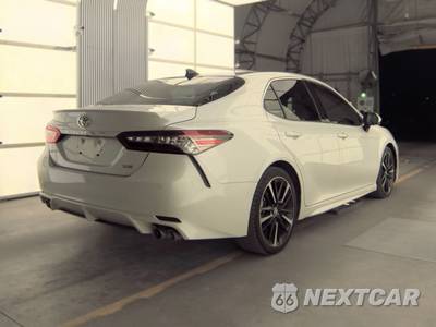 2018 Toyota Camry XSE - zdjęcie 4 z 28 - miniatura