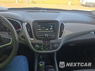 2016 Chevrolet Malibu LS 1LS - zdjęcie 11 z 43 - miniatura