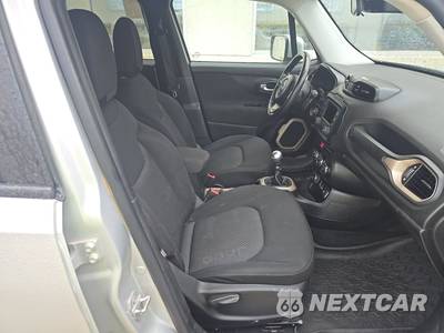 2015 Jeep Renegade Latitude - zdjęcie 8 z 28 - miniatura