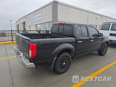 2017 Nissan Frontier SV Crew Cab Medium Bed - zdjęcie 4 z 17 - miniatura