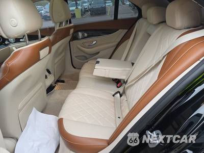 2019 Mercedes-Benz E 300 4MATIC Sedan - zdjęcie 13 z 26 - miniatura