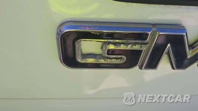 2018 GMC Sierra 1500 Denali Crew Cab Short Bed 5SA - zdjęcie 33 z 36 - miniatura