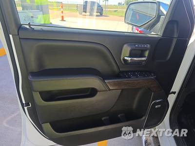 2018 GMC Sierra 1500 Denali Crew Cab Short Bed 5SA - zdjęcie 9 z 36 - miniatura