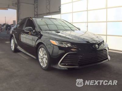 2024 Toyota Camry LE - zdjęcie 3 z 35 - miniatura