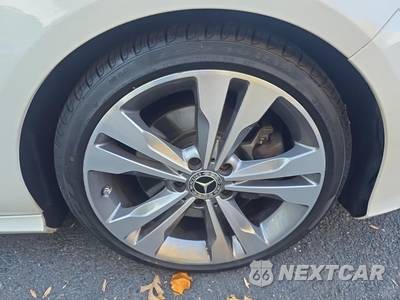 2019 Mercedes-Benz CLA 250 4MATIC - zdjęcie 9 z 26 - miniatura