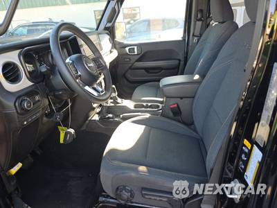 2024 Jeep Wrangler 4xe 4 Door Sahara - zdjęcie 7 z 23 - miniatura