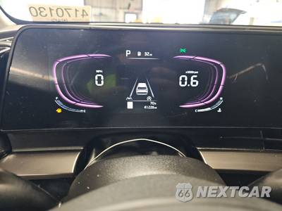 2025 Kia Sportage EX - zdjęcie 12 z 32 - miniatura
