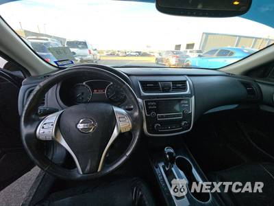 2016 Nissan Altima 2.5 SL - zdjęcie 11 z 36 - miniatura