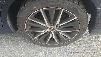2022 Toyota Camry SE - zdjęcie 36 z 38 - miniatura