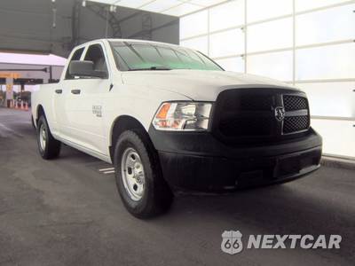 2023 Ram 1500 Classic Tradesman Extended Cab Medium Bed - zdjęcie 3 z 18 - miniatura
