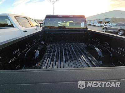 2024 Chevrolet Silverado 1500 LT Crew Cab Short Bed 2FL - zdjęcie 21 z 33 - miniatura
