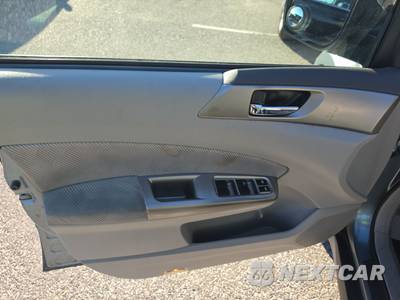 2009 Subaru Forester 2.5X w/Premium Pkg & All Weather Pkg - zdjęcie 9 z 33 - miniatura
