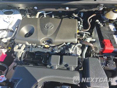 2025 Toyota RAV4 XLE - zdjęcie 15 z 18 - miniatura