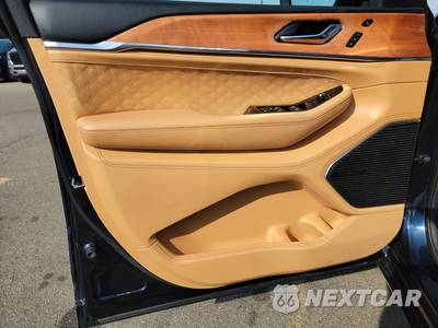 2022 Jeep Grand Cherokee 4xe Summit Reserve - zdjęcie 9 z 34 - miniatura