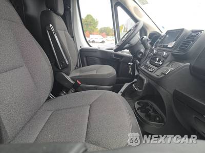 2025 Ram ProMaster 2500 Cargo Van Tradesman w/Passenger Seat Low Roof 136.0" WB - zdjęcie 8 z 22 - miniatura