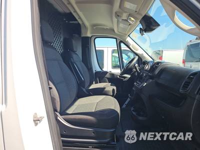 2025 Ram ProMaster 2500 Cargo Van Tradesman w/Passenger Seat Low Roof 136.0" WB - zdjęcie 8 z 26 - miniatura