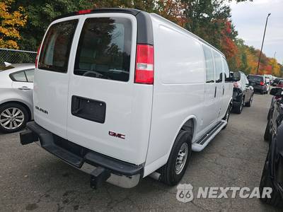 2025 GMC Savana 2500 Cargo Van 1WT 135.0" WB - zdjęcie 4 z 26 - miniatura