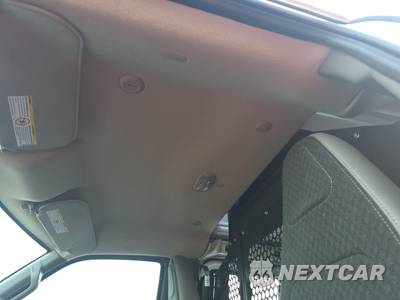 2025 GMC Savana 2500 Cargo Van 1WT 135.0" WB - zdjęcie 17 z 31 - miniatura