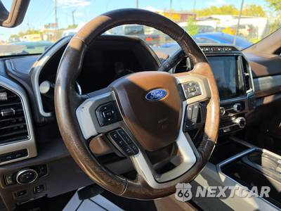 2022 Ford Super Duty F-350 King Ranch Crew Cab Long Bed DRW - zdjęcie 10 z 17 - miniatura