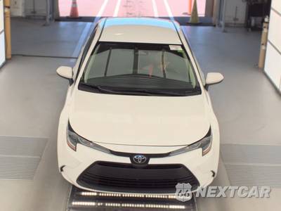 2026 Toyota Corolla LE Sedan - zdjęcie 2 z 30 - miniatura