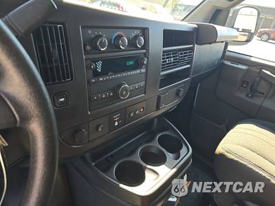 2025 GMC Savana 2500 Cargo Van 1WT 135.0" WB - zdjęcie 11 z 29 - miniatura