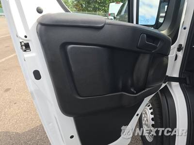 2025 Ram ProMaster 2500 Cargo Van Tradesman w/Passenger Seat Low Roof 136.0" WB - zdjęcie 9 z 23 - miniatura