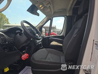 2025 Ram ProMaster 2500 Cargo Van Tradesman w/Passenger Seat Low Roof 136.0" WB - zdjęcie 7 z 23 - miniatura