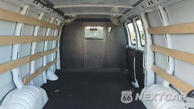 2025 GMC Savana 2500 Cargo Van 1WT 135.0" WB - zdjęcie 35 z 35 - miniatura