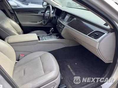 2015 Hyundai Genesis 3.8 Sedan - zdjęcie 11 z 11 - miniatura