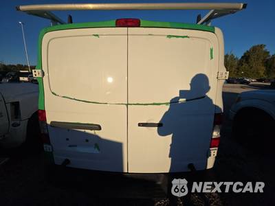 2019 Nissan NV2500 HD Cargo SV Standard Roof 146.1" WB - zdjęcie 5 z 31 - miniatura