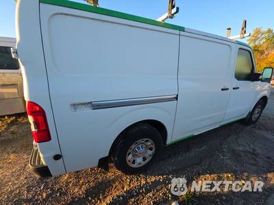 2019 Nissan NV2500 HD Cargo SV Standard Roof 146.1" WB - zdjęcie 4 z 31 - miniatura