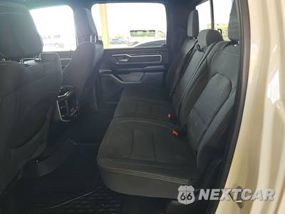 2020 Ram 1500 Big Horn Crew Cab Short Bed - zdjęcie 13 z 18 - miniatura