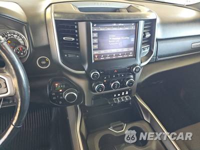 2020 Ram 1500 Big Horn Crew Cab Short Bed - zdjęcie 11 z 18 - miniatura