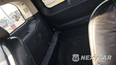 2008 Cadillac Escalade - zdjęcie 36 z 63 - miniatura