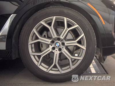 2022 BMW X7 Sports Activity Vehicle xDrive40i - zdjęcie 10 z 33 - miniatura