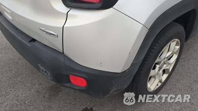 2018 Jeep Renegade Latitude - zdjęcie 27 z 28 - miniatura