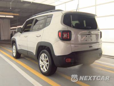 2018 Jeep Renegade Latitude - zdjęcie 6 z 28 - miniatura