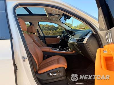 2021 BMW X7 Sports Activity Vehicle xDrive40i - zdjęcie 14 z 33 - miniatura