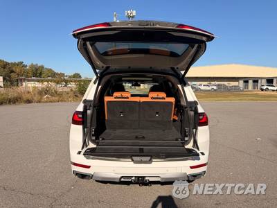 2021 BMW X7 Sports Activity Vehicle xDrive40i - zdjęcie 17 z 33 - miniatura