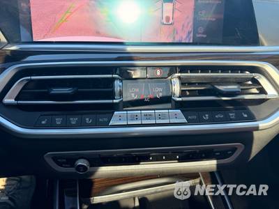 2021 BMW X7 Sports Activity Vehicle xDrive40i - zdjęcie 24 z 33 - miniatura
