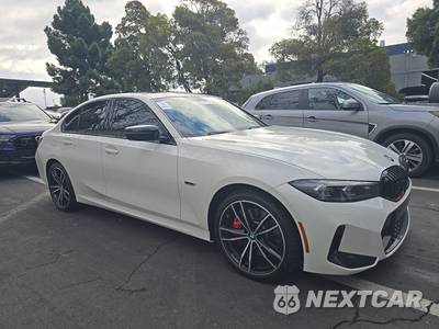 2023 BMW 3 Series Sedan 330e M SPORT LINE - zdjęcie 3 z 21 - miniatura