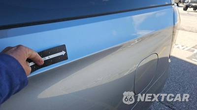 2025 Chevrolet Suburban Z71 2Z7 - zdjęcie 24 z 33 - miniatura