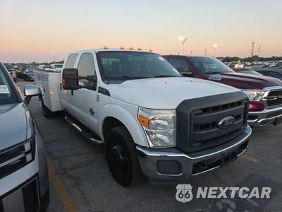 2016 Ford Super Duty F-350 Cab Chassis XL Crew Cab DRW - zdjęcie 3 z 22 - miniatura