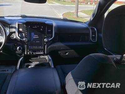 2020 Ram 1500 Big Horn Crew Cab Short Bed - zdjęcie 14 z 18 - miniatura