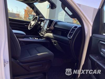 2020 Ram 1500 Big Horn Crew Cab Short Bed - zdjęcie 15 z 18 - miniatura