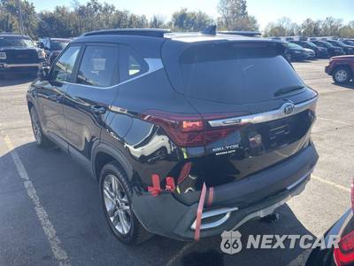 2021 Kia Seltos S - zdjęcie 2 z 17 - miniatura