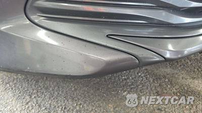 2020 Toyota Camry XLE - zdjęcie 27 z 38 - miniatura