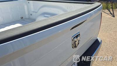 2019 Ram 1500 Classic Tradesman Extended Cab Medium Bed - zdjęcie 20 z 31 - miniatura